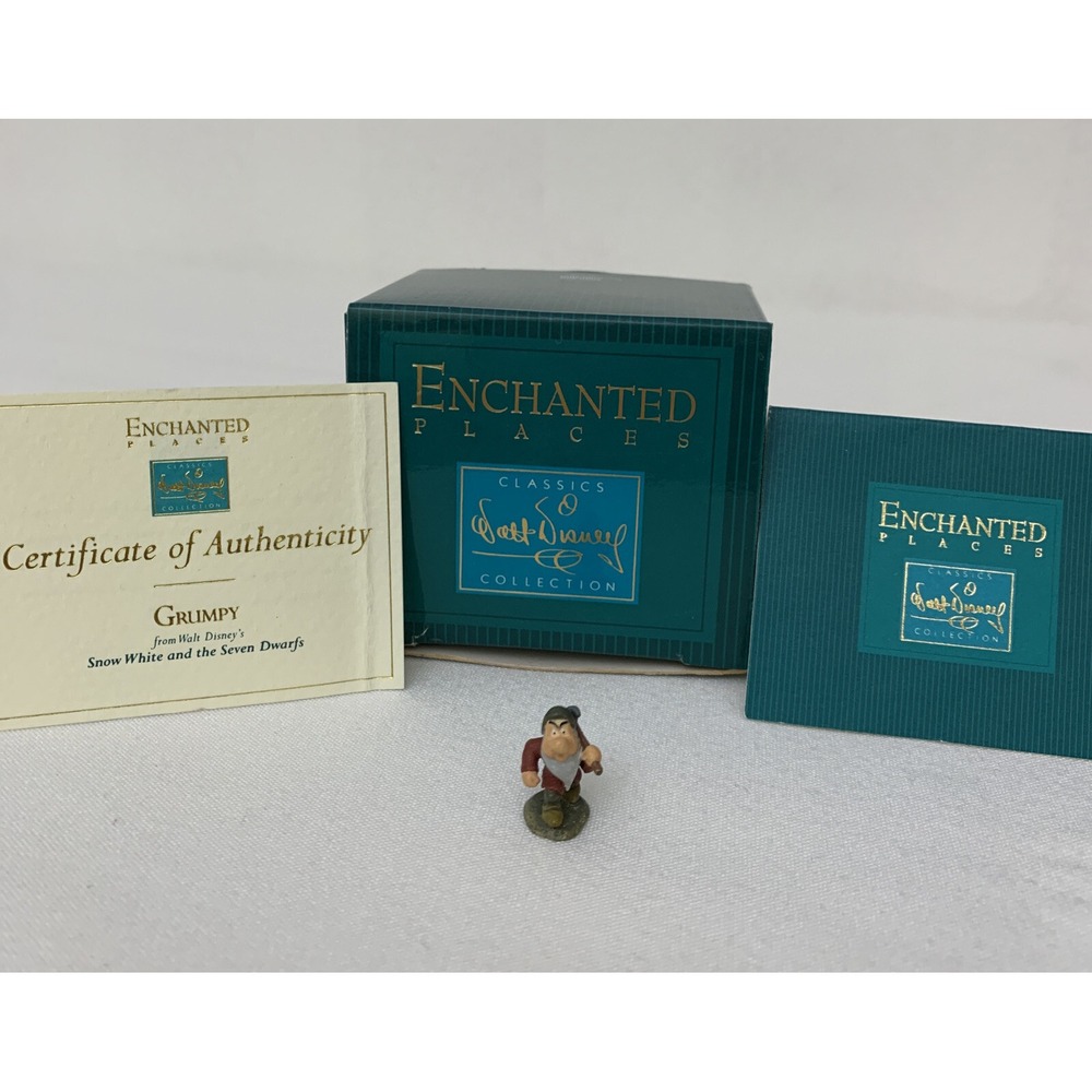 Disney‎ Enchanted Places Grumpy / Seven Dwarves New In Box WDDC